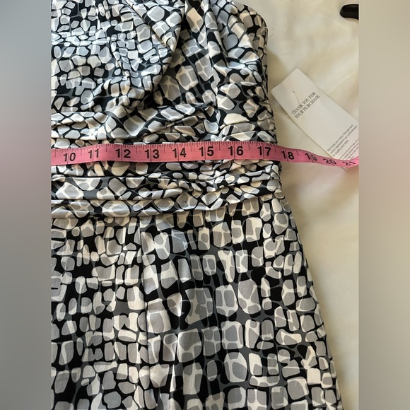 🌸NWT Adrianna Papell Dress size 14w🌸 - Picture 5 of 6